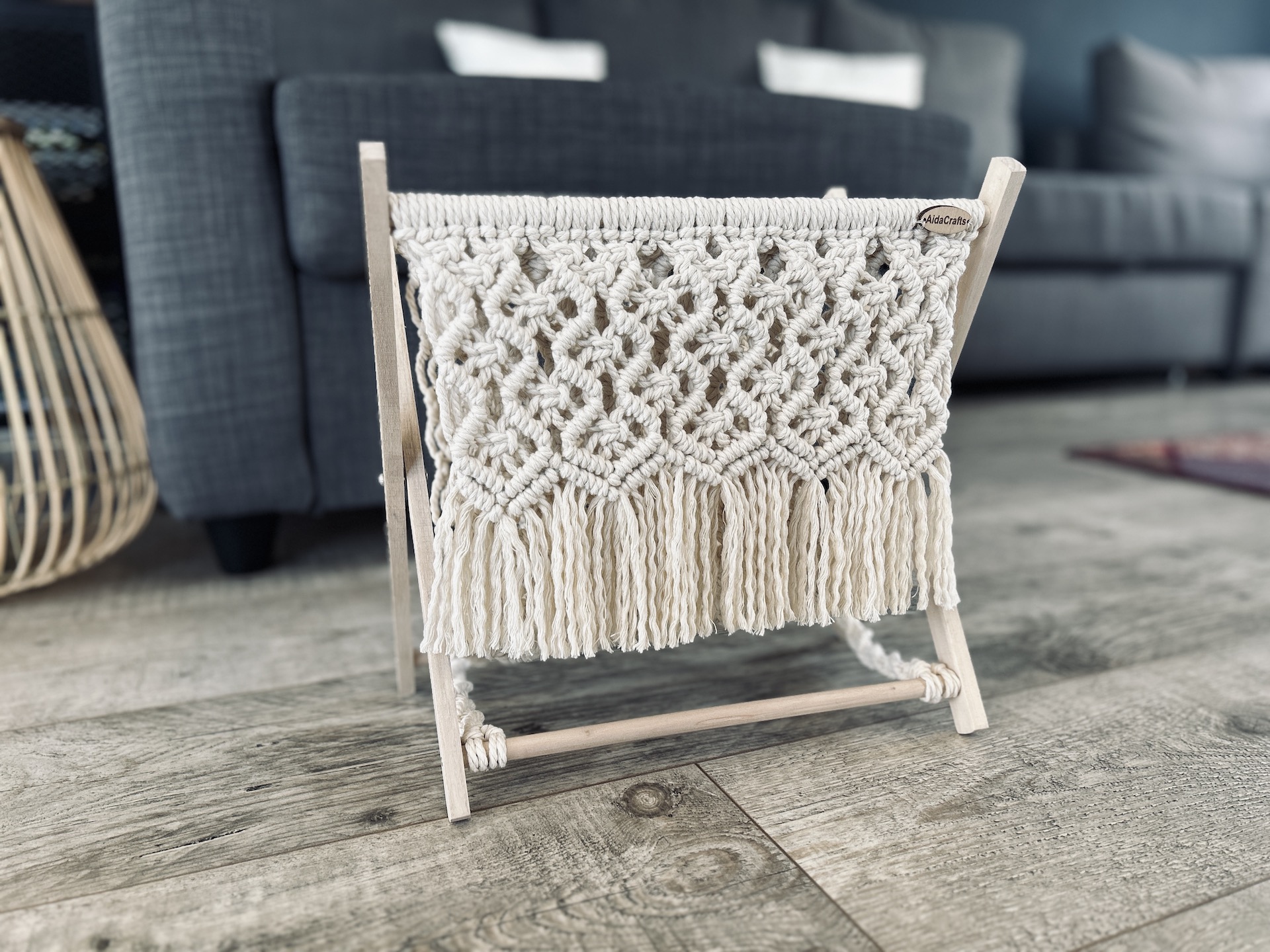 Suport Reviste Boho