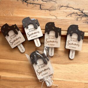 Suport Gift Card "School is Out!" – Cadou Personalizat pentru Profesori - imagine 2